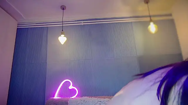 AlishyaJoi live cam on StripChat