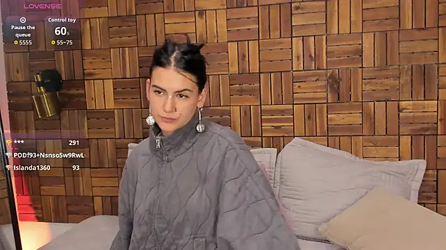 freyaa__1 live cam on StripChat