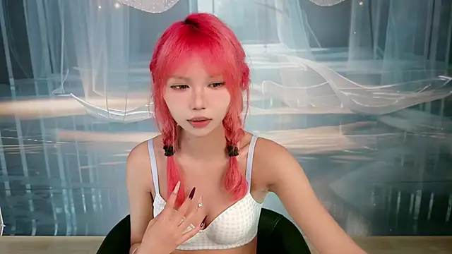 Nana-0202 live cam on StripChat