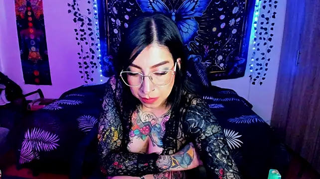 alice_666f live cam on StripChat