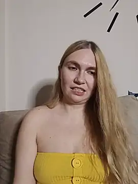 KisaVixen webcam stripchat model stream image