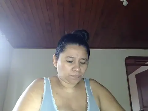 adrixxx38 live cam room