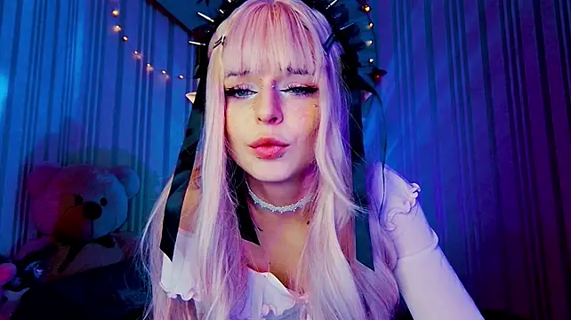 ArianaLight