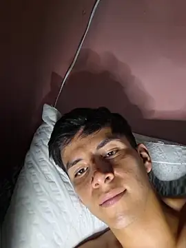 ZaneHoward, live now