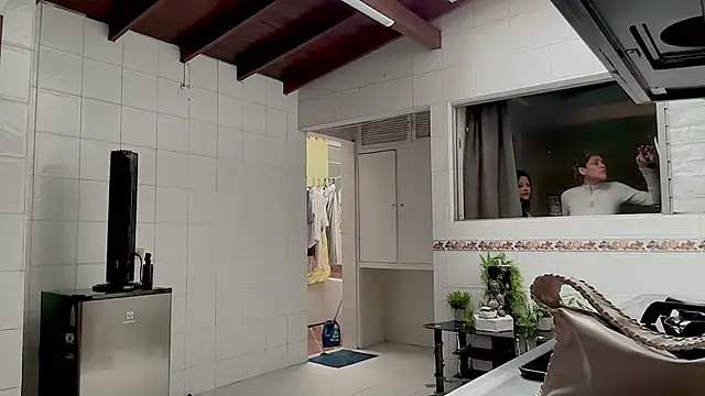 marcellagriffin (G young) - SUCK BOOBS GIRLS