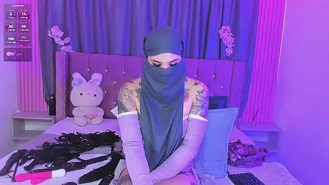 Nayla-Mouna
