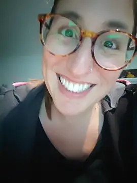 Maya_Brooke webcam
