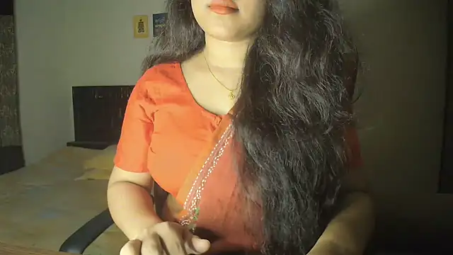queen_angel67 (F young) - make me happy