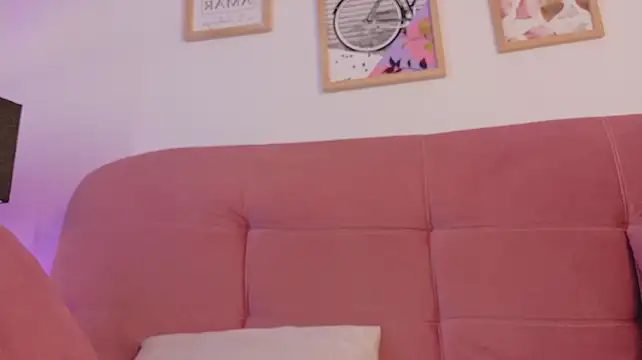 Karina2Smith live cam on StripChat