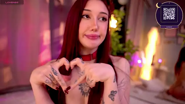 saylunaa (F young) - SLIDE ON UR COCK! HEADCOCK GOES INSIDE!