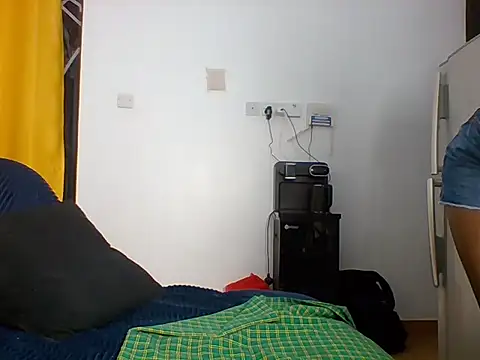 kissing_kitty20