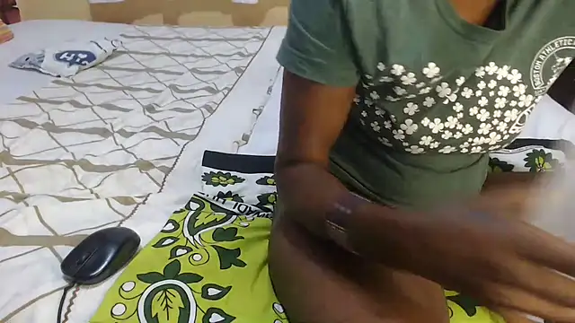 Its_LIsaa live cam preview