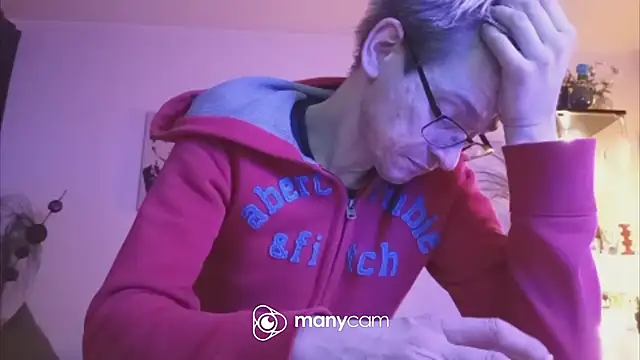 der_dino30 live cam on StripChat