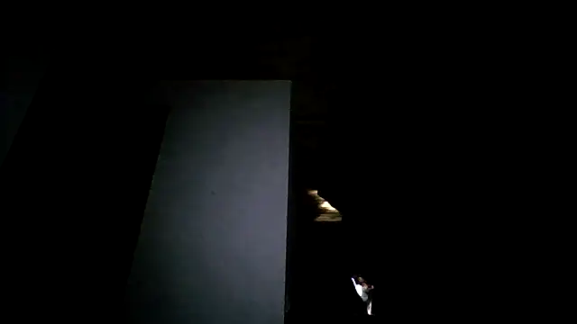 crysGERM live cam on StripChat