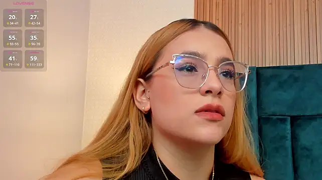 Amber_kiss_ live cam preview