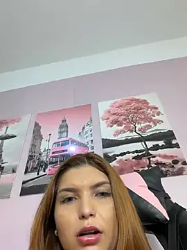 Mel_PinkBR live cam on StripChat