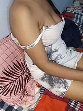 NaughtyLunaa