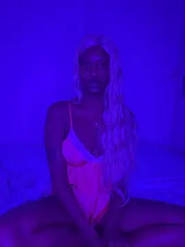 spicyhoeney1 live sex cam