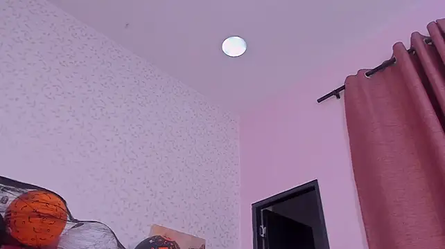 Helenn_monroy1 live cam on StripChat