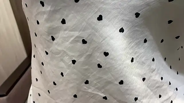 Shinylvy live cam preview