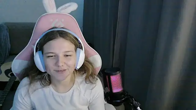 HelenMo0n