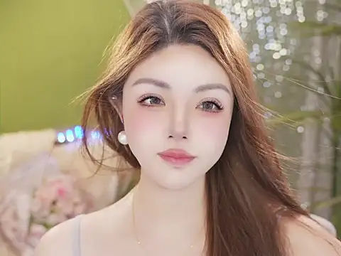 Qiaoqiao__ live cam room