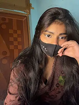 Webcam en directo de la tetona Riya_35_sexy