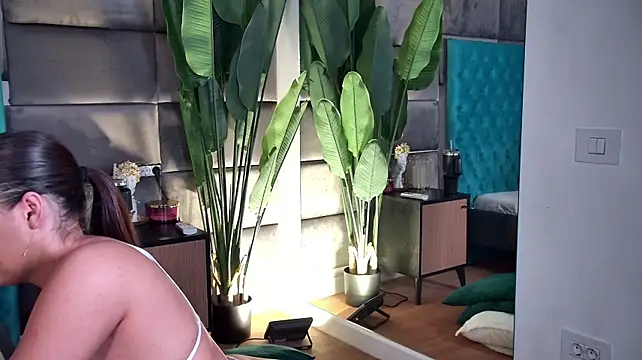 ElefteriaBliss live cam room
