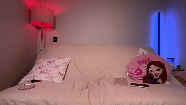 GlossyVixen