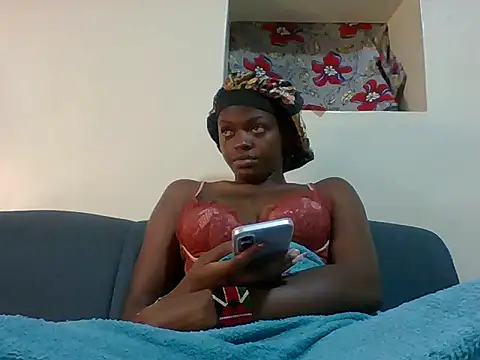 Sexy_Essiie webcam stripchat model stream image