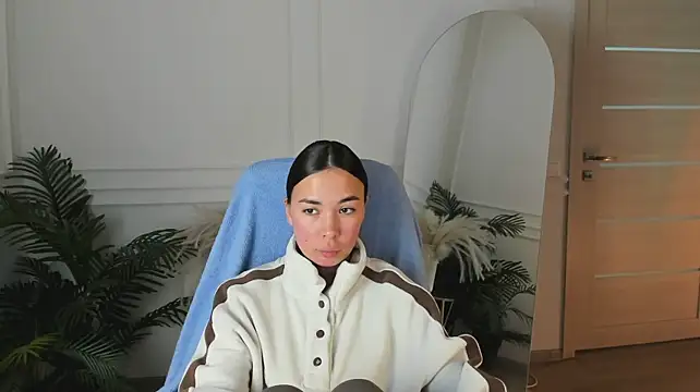 Belle_Coy