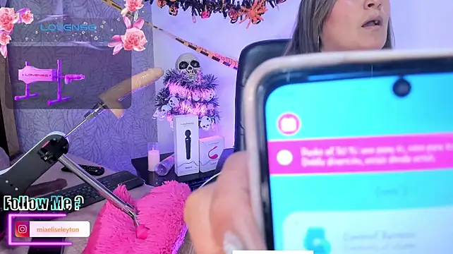 Elise-Leyton webcam