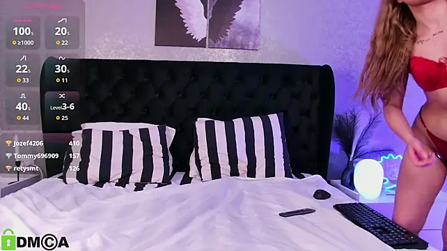 MiaBlue_ live sex cam