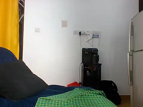 kissing_kitty20