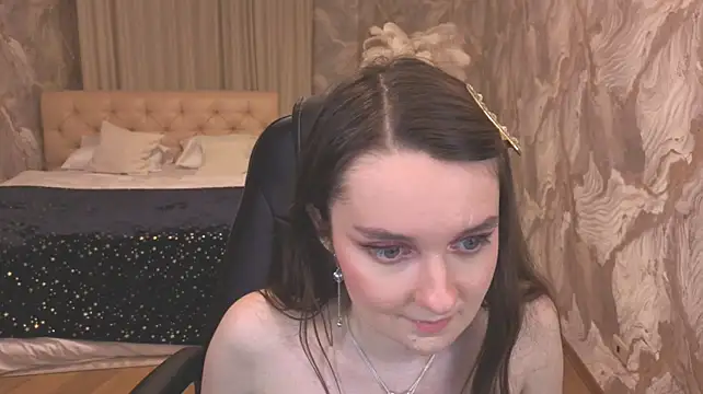 CloudGrace live cam on StripChat
