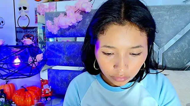 Real_virgin_Pussy