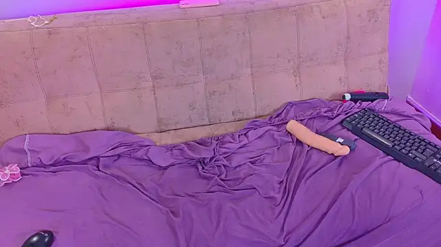 BELLA_TENTATION_CR webcam