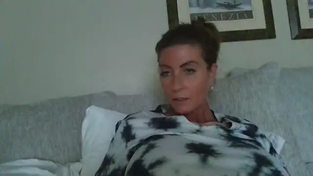 ganja-goddess (F milf) - I have goals to obtain duh lol 😊