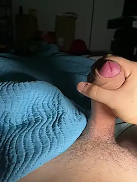 frrresco (M twink) - #big-cocks #brunettes #cam2cam #cumshot #ejaculation #european #hd #italian #masturbation #medium-hair #middle-priced-privates #mobile #muscular #new #precum #small-audience #straight #student #twinks #white