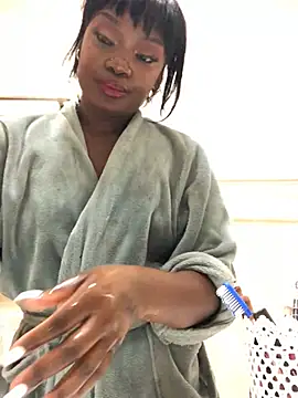 arax22 (F young) - ass to mouth