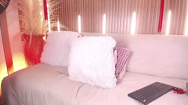 Tayzon_Foxxx live Stripchat room