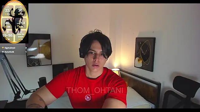 Thom_Ohtani live Stripchat room