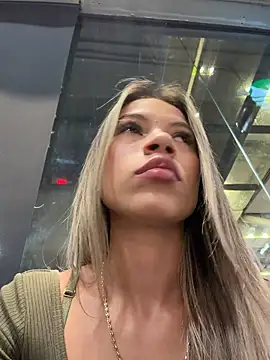Mia_Rosee1 webcam