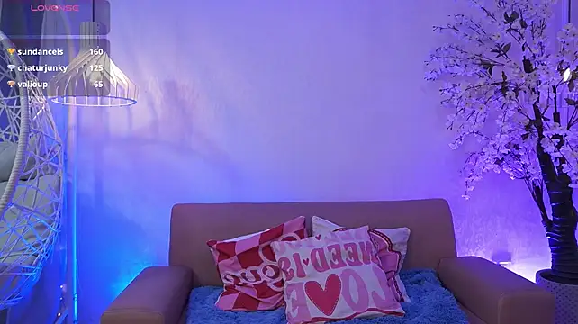 StacyCooper_ live cam room