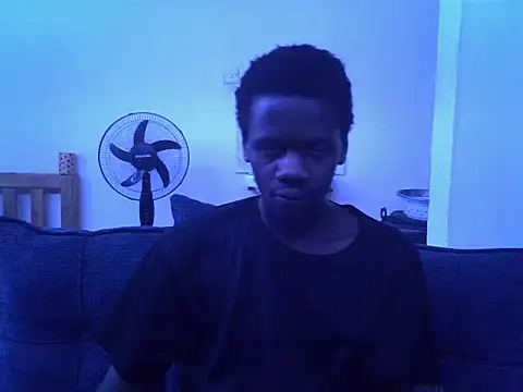 Thee_Biggest webcam