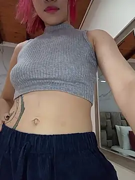 luna__velvet_