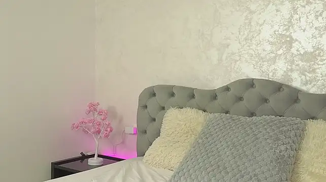 ChloeBelleX