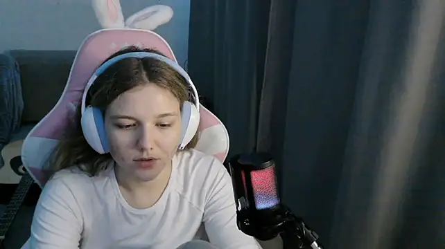 HelenMo0n