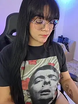 Lia_flowers webcam