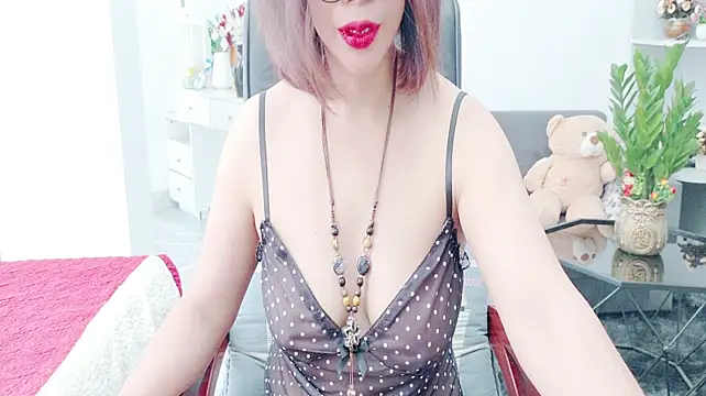 Miu-Le live cam room